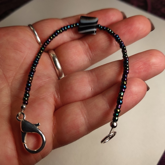 Botswana Agate & Seed Bead Handmade Bracelet - Picture 9 of 9